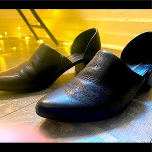 “Intentionally ___________”. Low heels